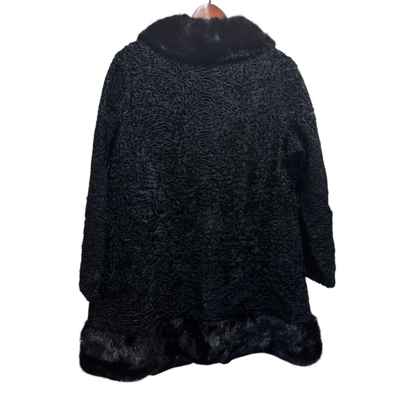 Persian Lamb Coat with Mink Collar Vintage Furs - Picture 13 of 13